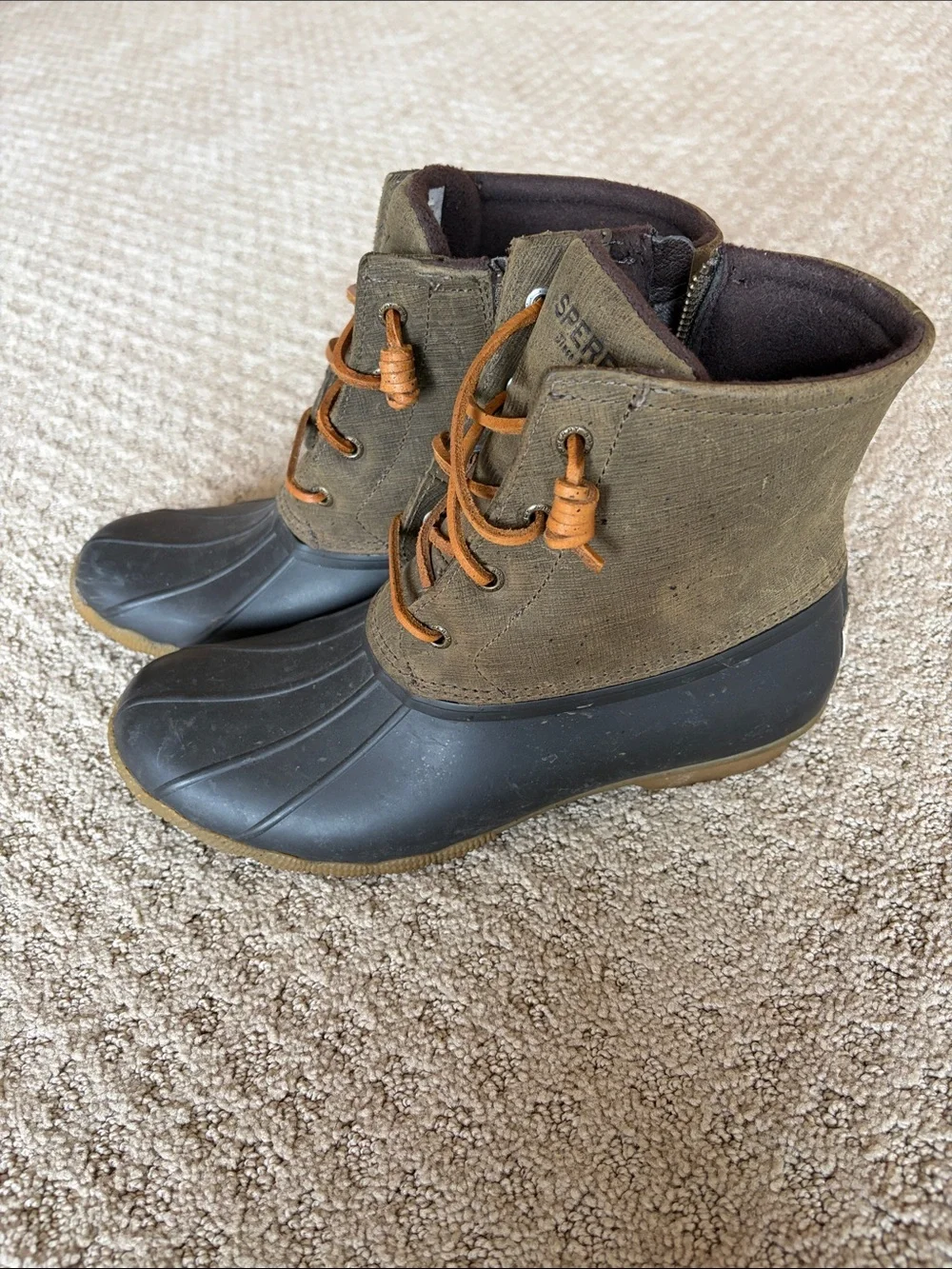 Sperry women lace